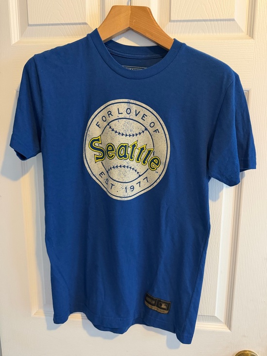 Mlb Genuine Merchandise Other - Seattle Mariners Cooperstown Collection "For Love Of Seattle" Tee - Small